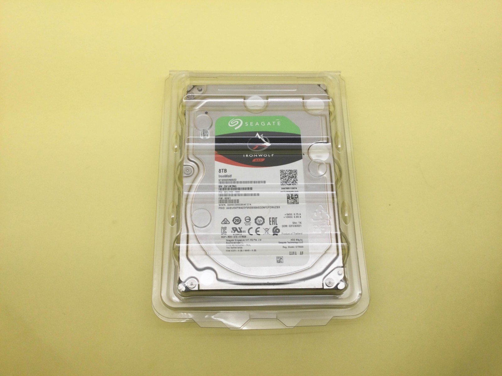 Seagate IronWolf 8TB 7.2 SATA 6Gb/s 3.5in NAS Internal HDD ST8000VN0022