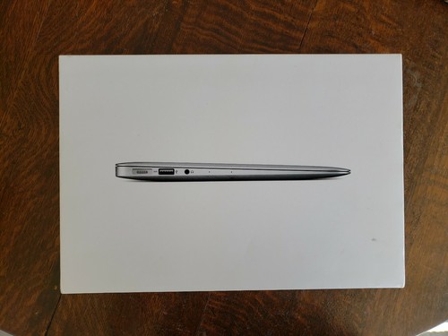Apple MacBook Air 11 Inch Laptop BOX & INSERTS ONLY