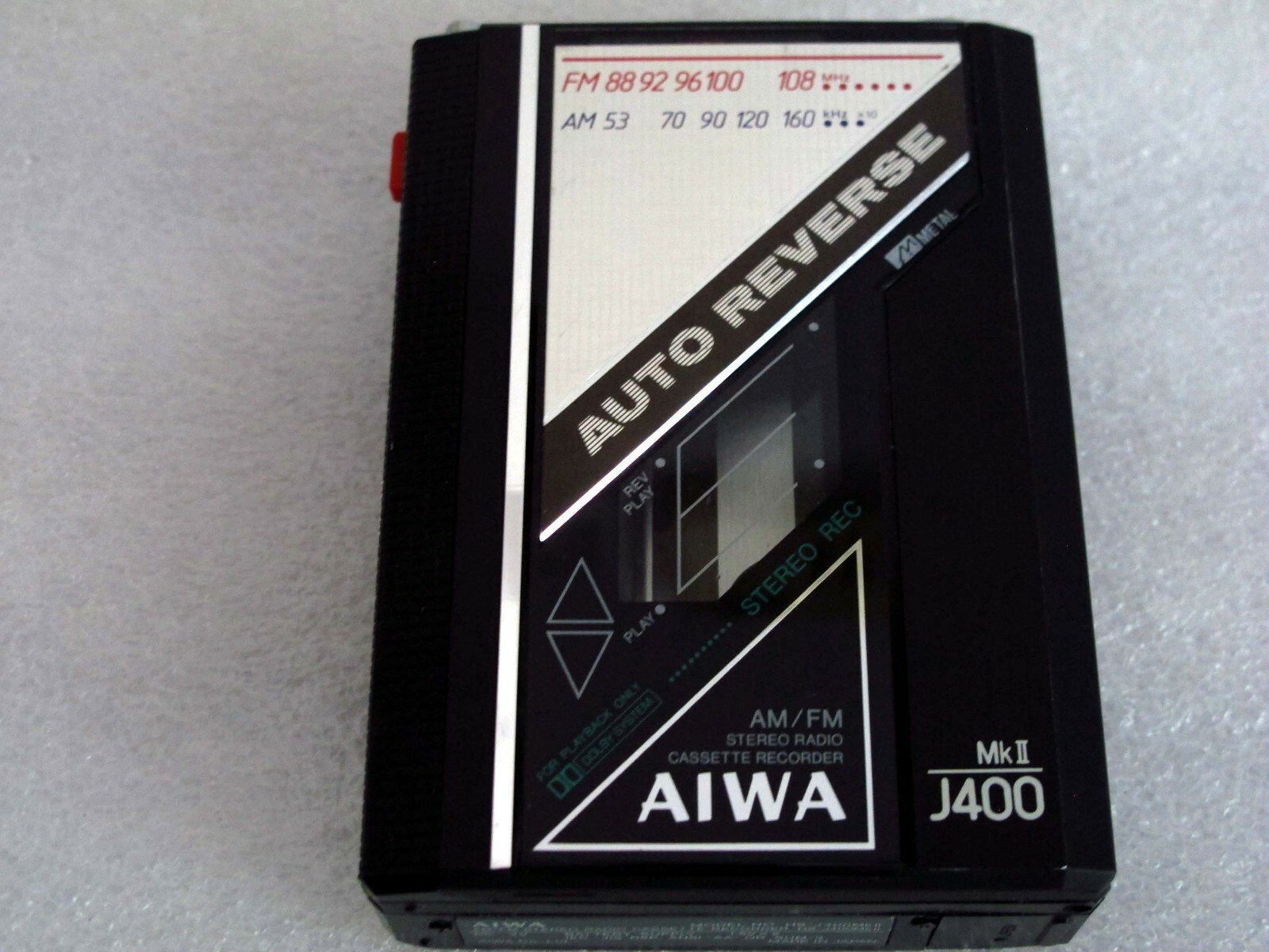 AIWA HS-R9 カセットプレーヤー AUTO REVERSE AIWA HS-R9 カセットプレーヤー AUTO REVERSE