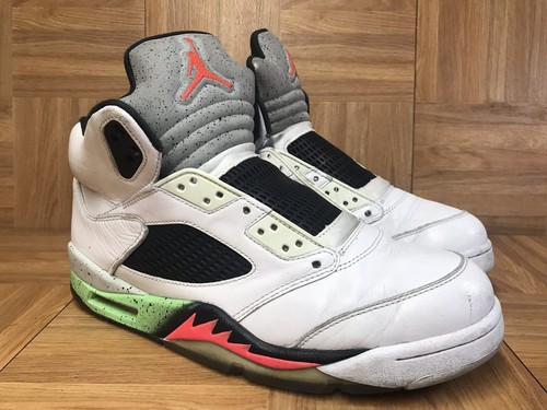 FAKEBUSTERS 鑑定済みAIR JORDAN 5 RETRO23.5cm FAKEBUSTERS