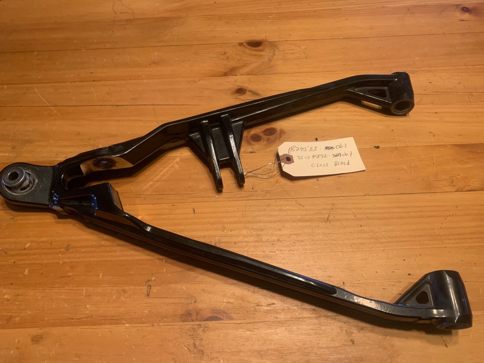 Polaris Axys SKS RMK Snowmobile LOWER LEFT Control Arm Polaris Axys SKS RMK Snowmobile LOWER LEFT Control Arm
