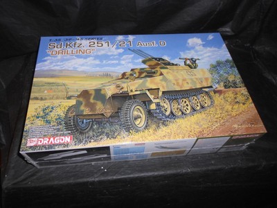 DRAGON 6217 1/35 SD.KFZ. 251/21 AUSF.D DRILLING PLASTIC MODEL KIT