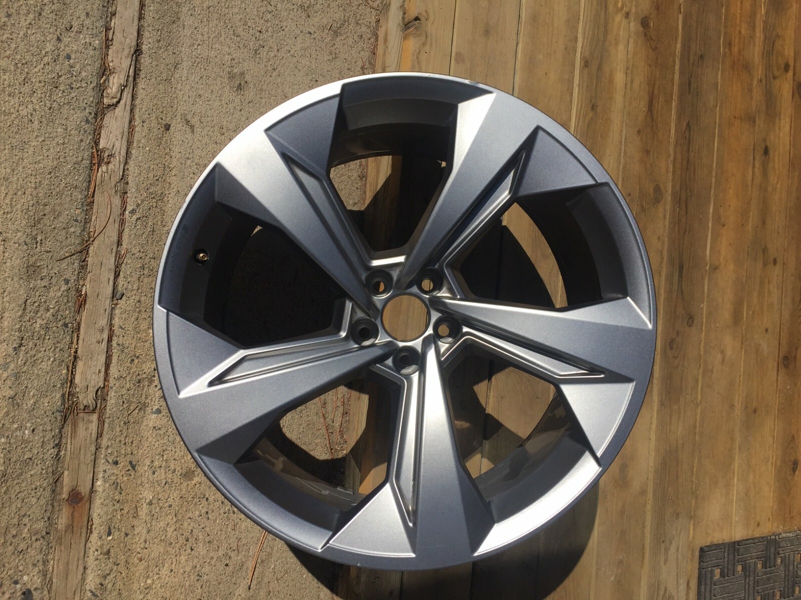 X-TAGE PURE ALUMINIUM【ROUND M】 X-TAGE PURE ALUMINIUM【ROUND M】 415pIz0d+AL._UF350