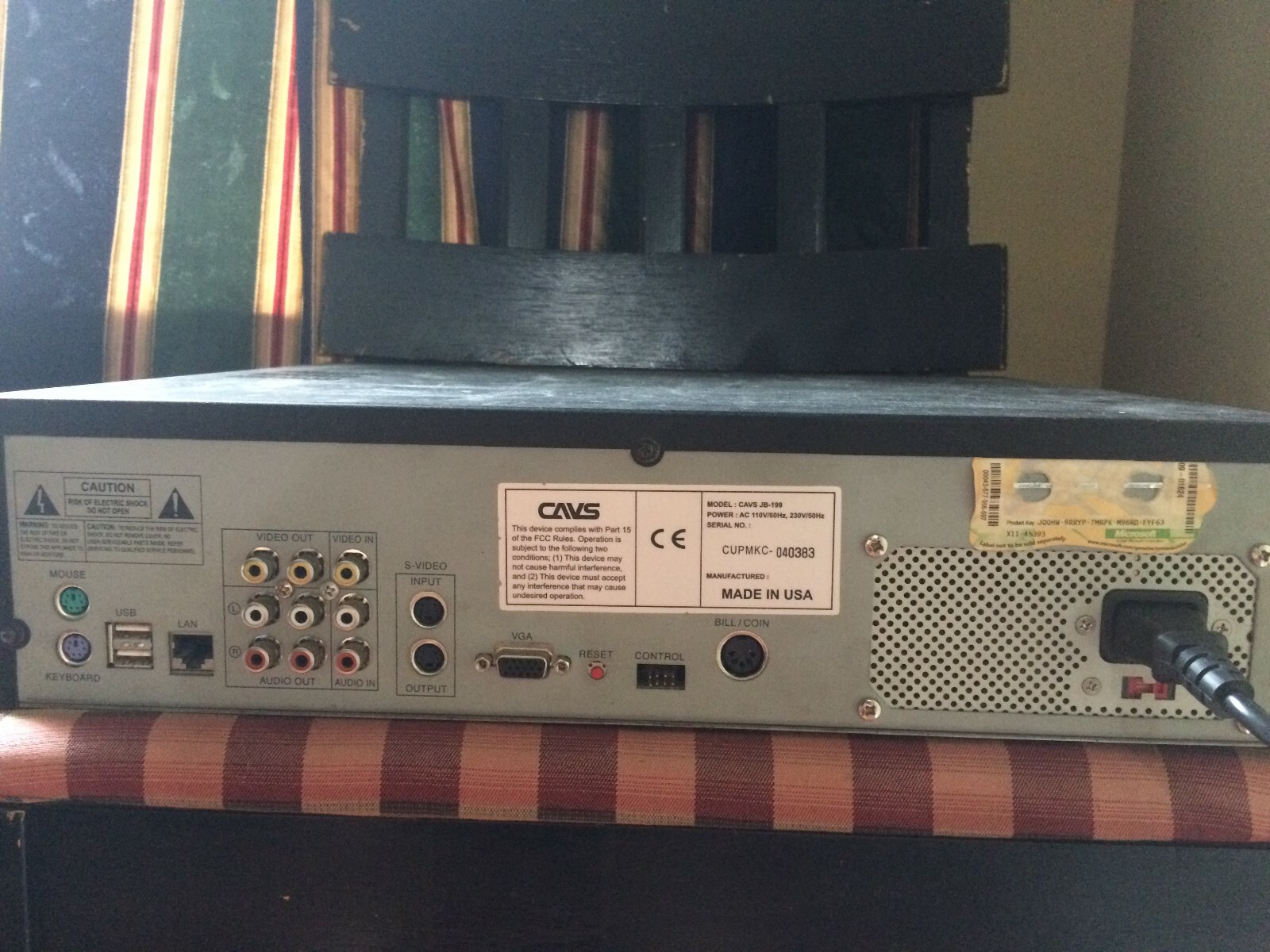 CAVS DIGITAL JUKEBOX JB-199 KARAOKE PLAYER includes 2000+ songs Free