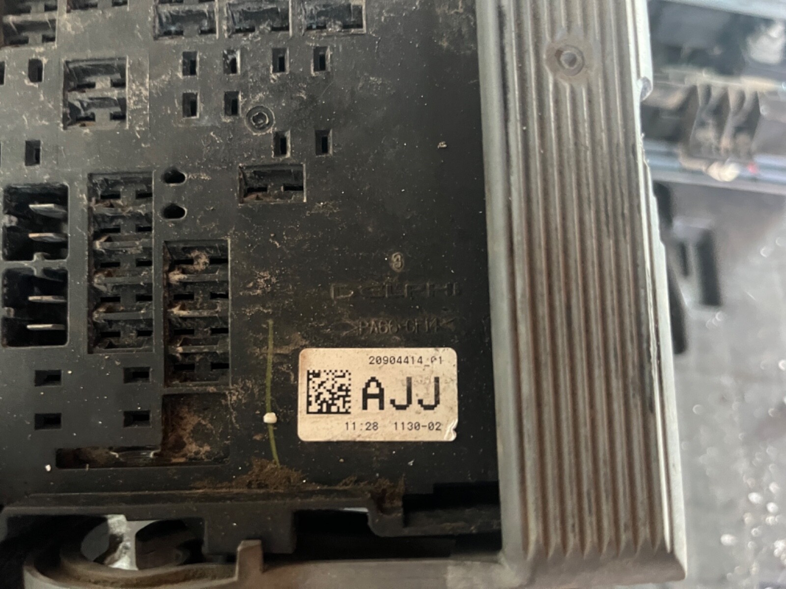 OEM 10-13 Chevrolet Silverado 1500 Fuse Box Junction Control
