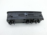 Mercedes A-Kl. W169 04-08 5T Fensterheberschalter Schalter Links Vorne Mercedes A-Kl. W169 04-08 24.02.2005... Vorschau 5