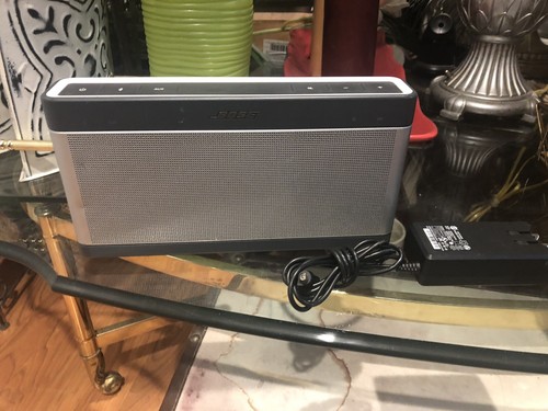 BOSE Soundlink Bluetooth SpeakerⅢ Amazon.com: Bose SoundLink Bluetooth Speaker III : Electronics