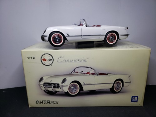 車 ダイキャストミニカー 1/18 AUTO・ART コルベット