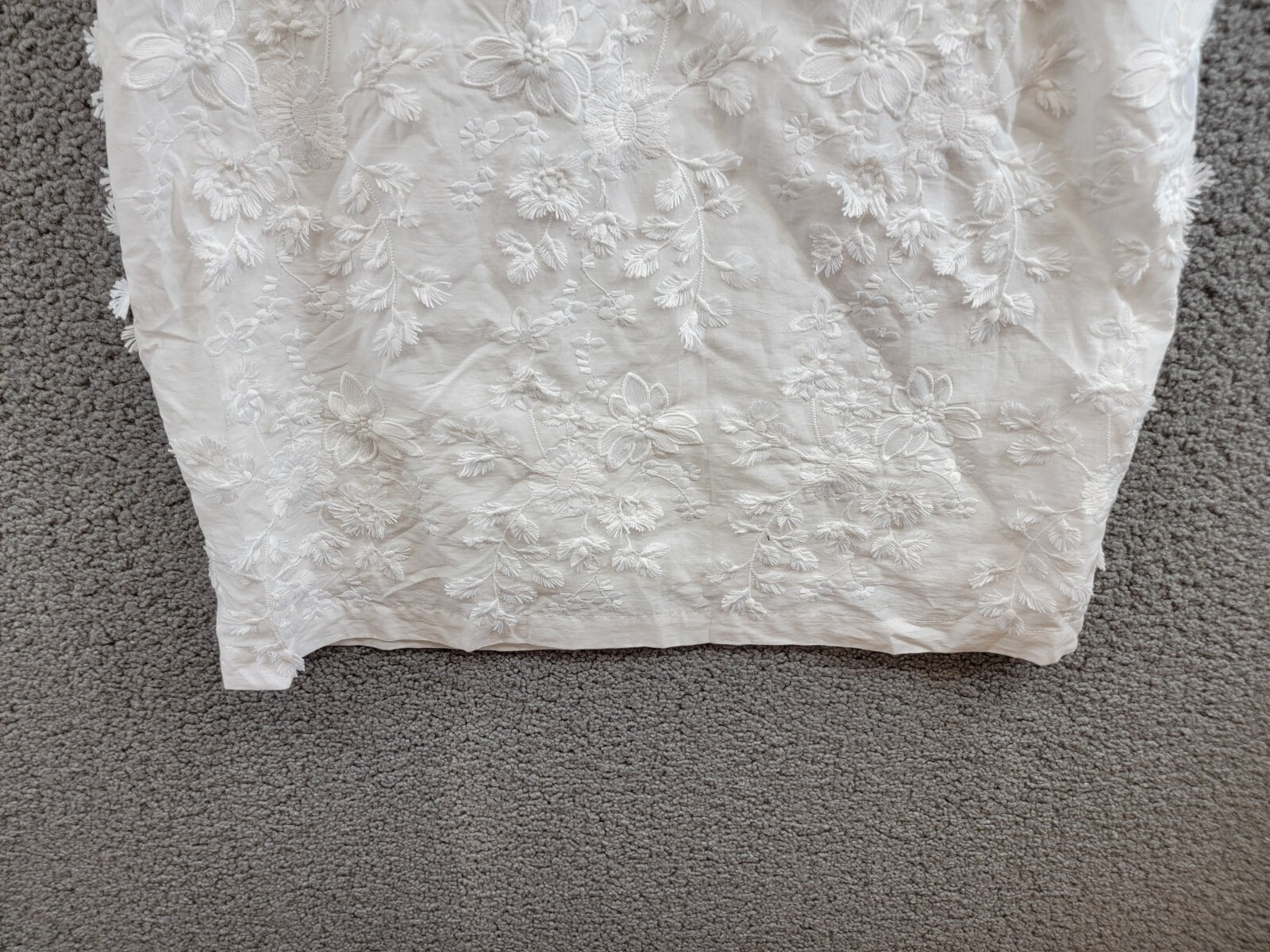 Karen Kane Embroidered Tassel Shift Dress Women's S Off White Pullover Style - Picture 4 of 16