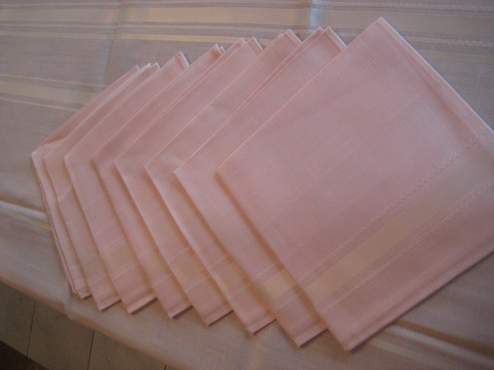 Vintage PINK Damask Rayon Acetate  Tablecloth 60x88 & 8 napkins 17