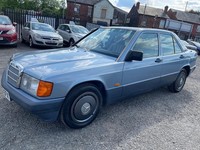 1990 Mercedes-Benz 190 2.0 4-Door Petrol