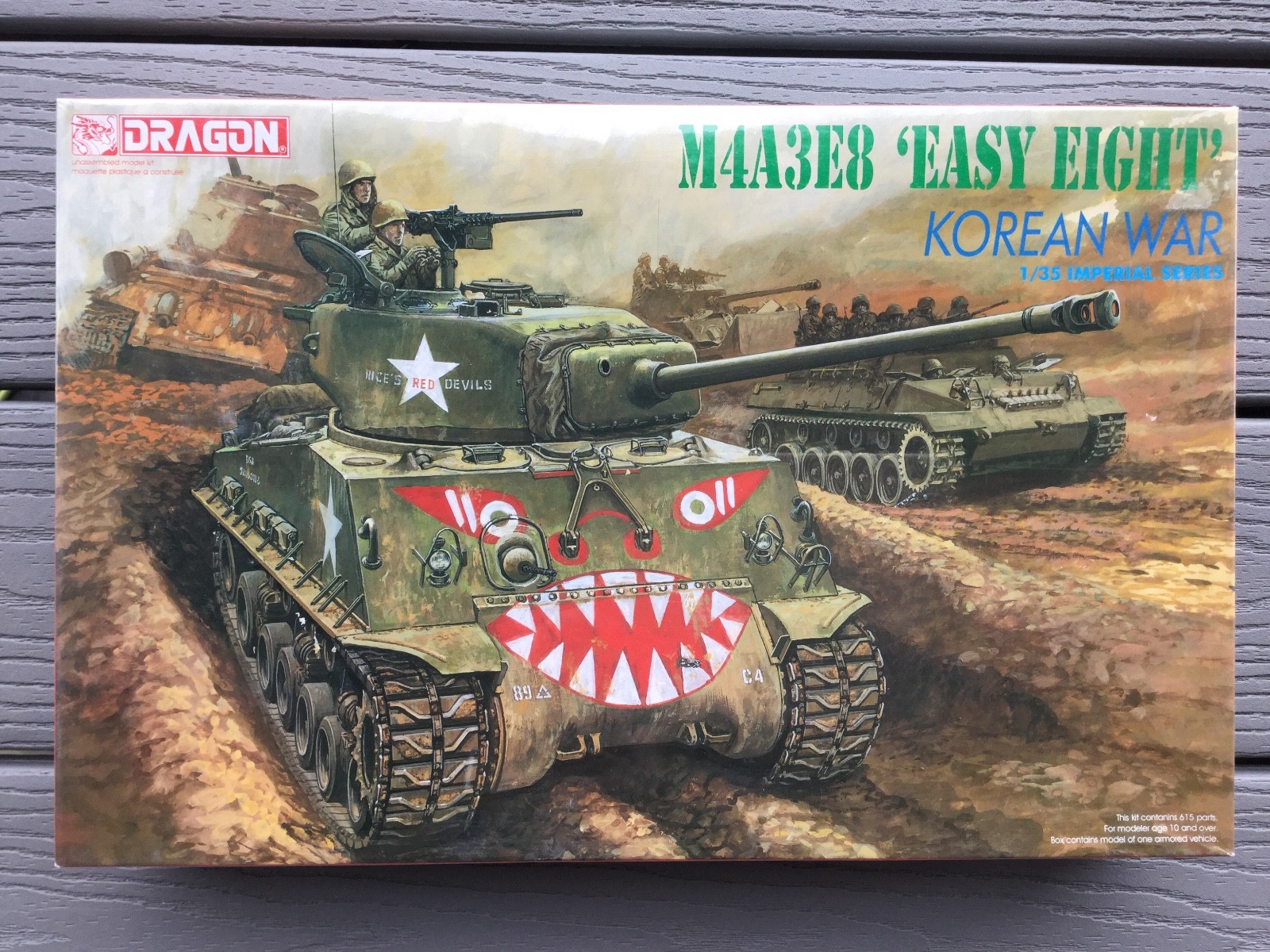 DRAGON 1/35 U.S. ARMY M4A3E8 EASY EIGHT SHERMAN TANK KOREAN DRAGON 1/35 U.S. ARMY M4A3E8 EASY EIGHT SHERMAN TANK KOREAN