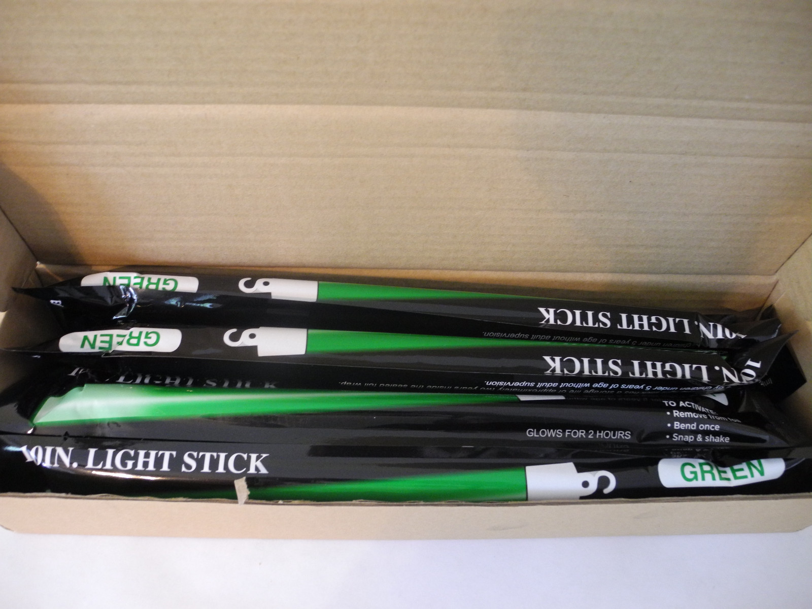 Extra Large 10" Light Stick with hook Glows green 10 pack Long Glow