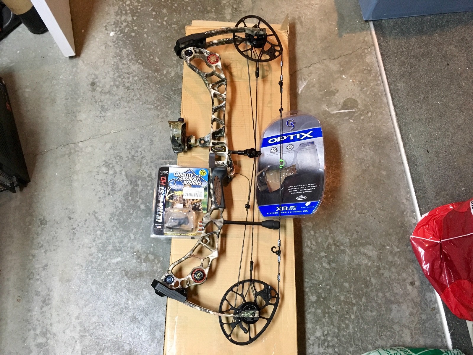 Mathews Halon Bow