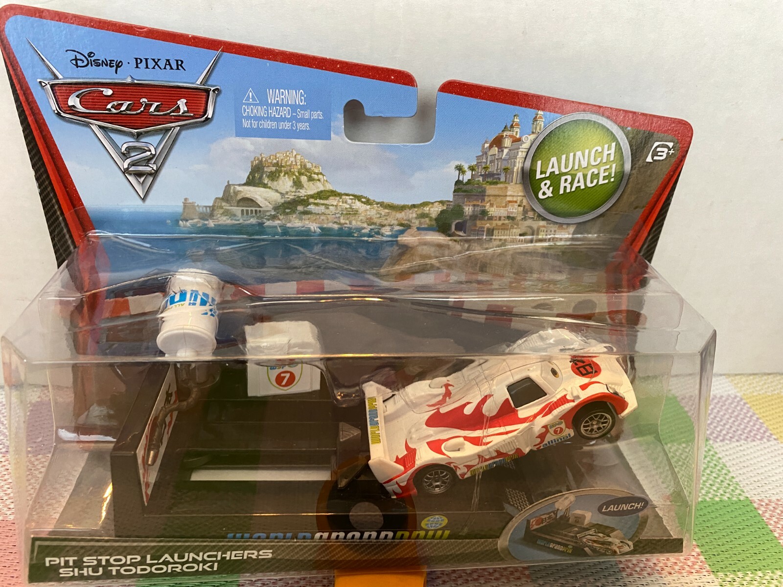 MATTEL DISNEY PIXAR CARS 2 LAUNCH & RACE PIT STOP LAUNCHERS