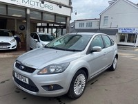 2010 Ford Focus 1.6 Titanium AUTOMATIC 5-Door Petrol Low Miles