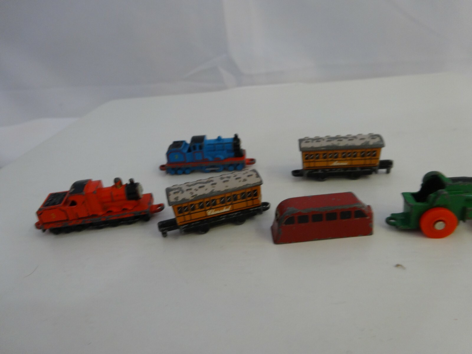 Vtg THOMAS the TRAIN James & Clarabel Annabel Bertie Miniature Die Cast Lot of 6