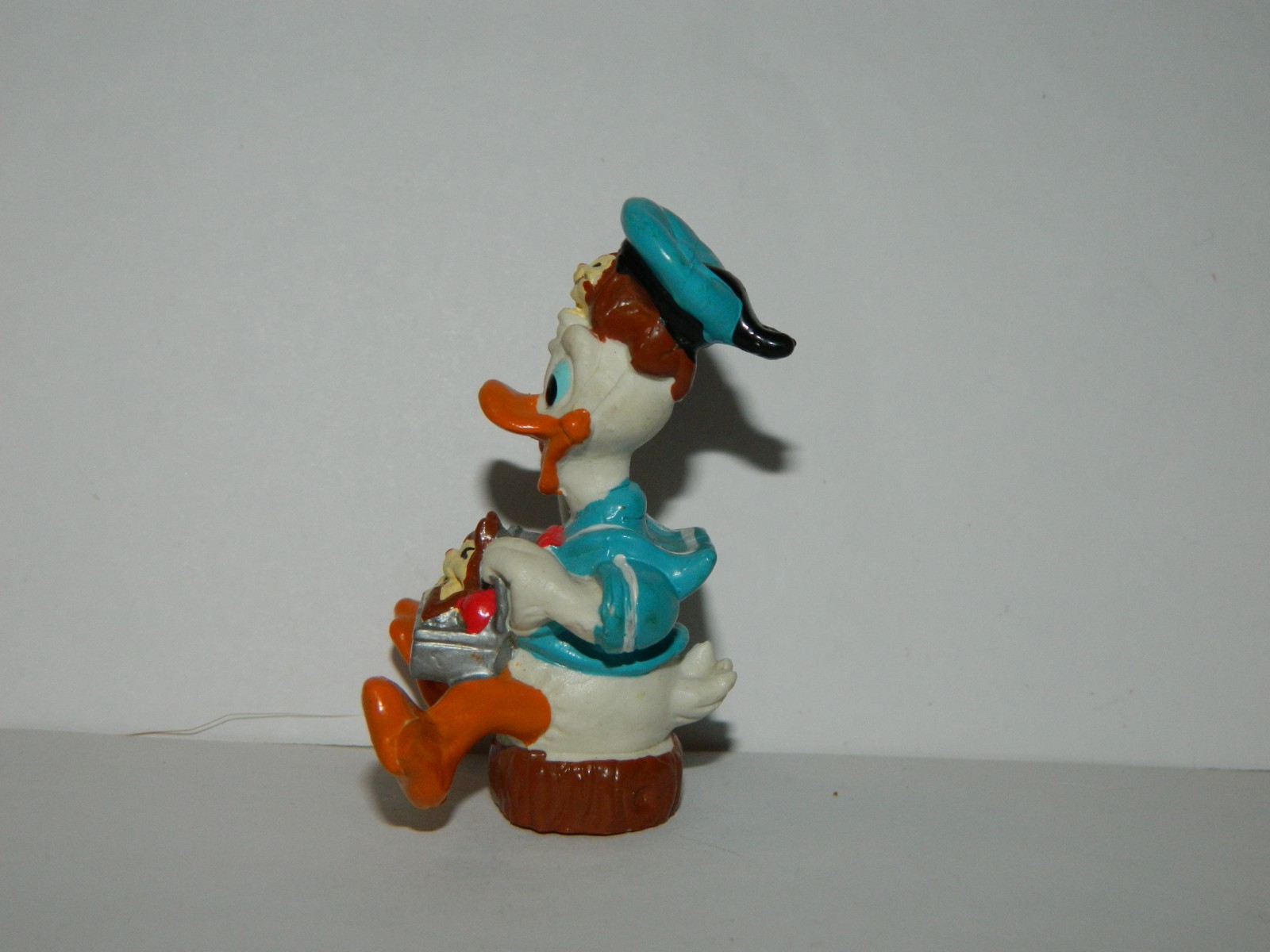 Applause Disney Donald Duck Chipmunk Chip Dale Treasure Chest PVC Toy Figure