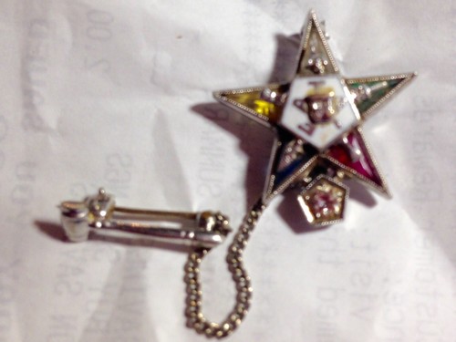 MINTY 14k WHITE GOLD EASTERN STAR PIN 3mm BRIGHT WHITE DIAMOND