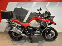 BMW R 1200 by Craigs Honda, Shipley, West Yorkshire