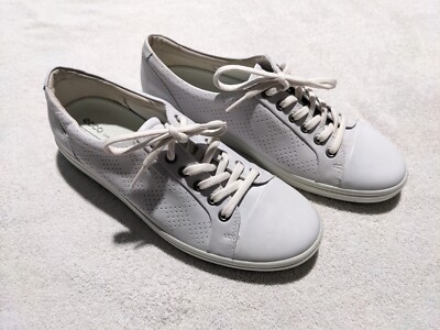 Ecco Womens Danish Design Soft Leather Perforated Lace Shoe Size 10