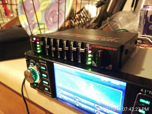 7 Band Graphic Equalizer (New Condition)