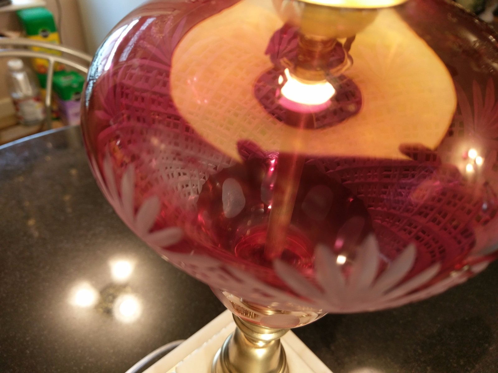 Gorgeous Antique Cut To Clear Marble Base Table Lanp