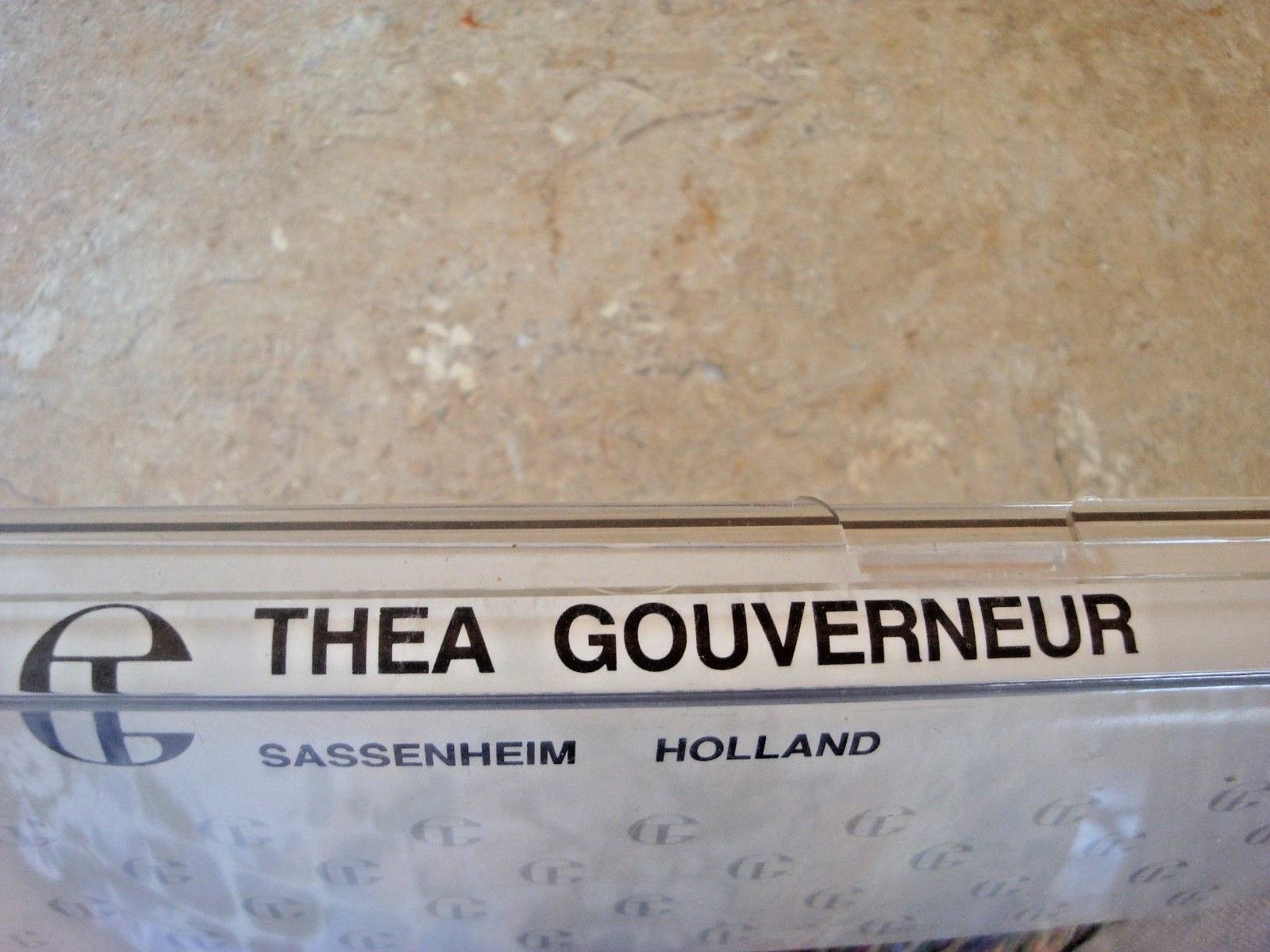 BULBS ON AIDA THEA GOUVERNEUR CROSS STITCH KIT 1087  38 X 108 cm