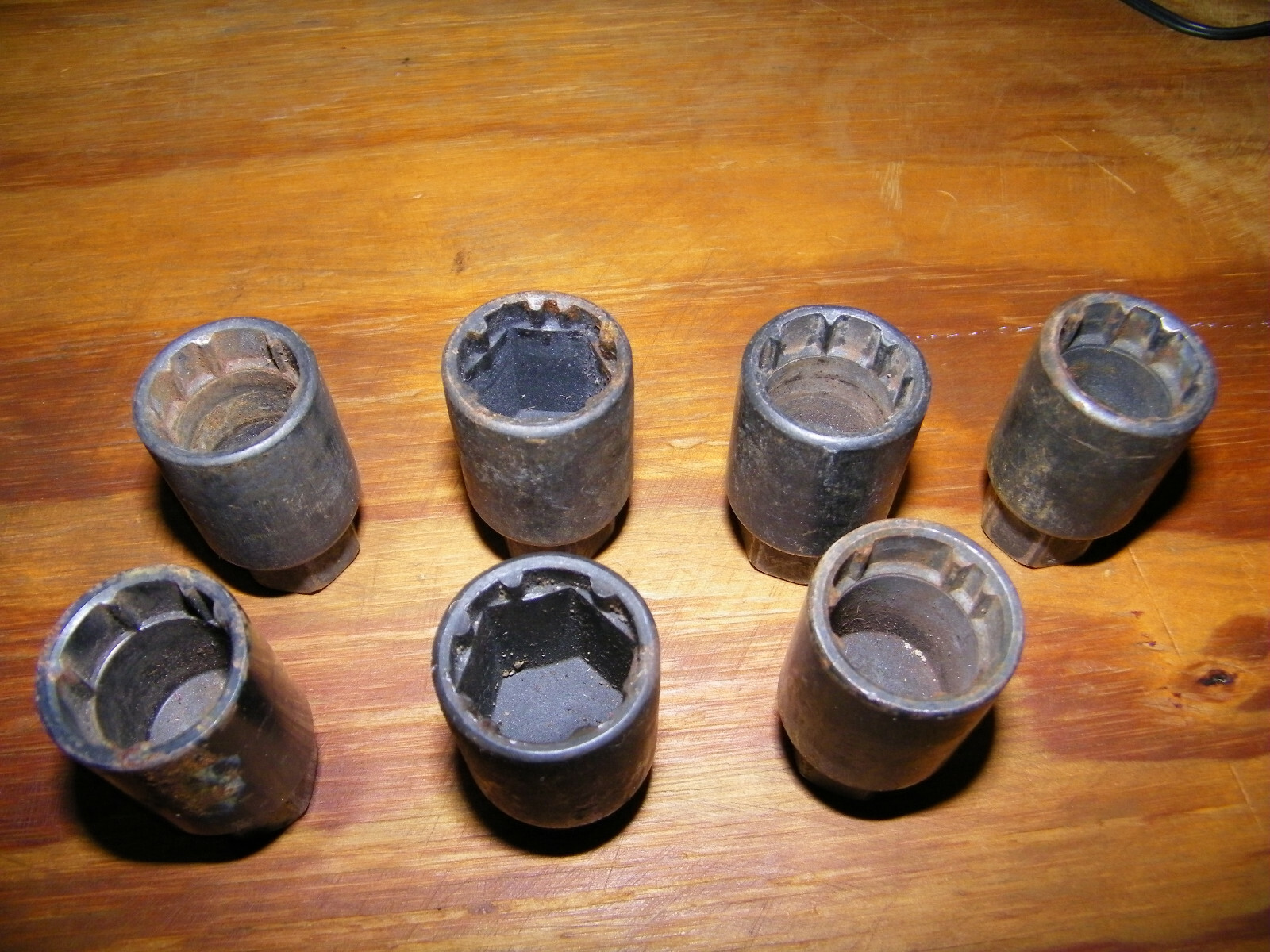 Vintage 7 Master Locking Lug Nut Key Removeal Sockets