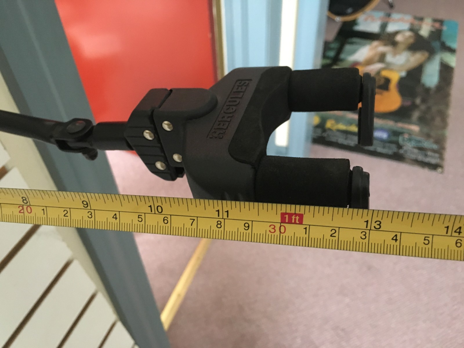 Guitar Wall Hanger - Hercules