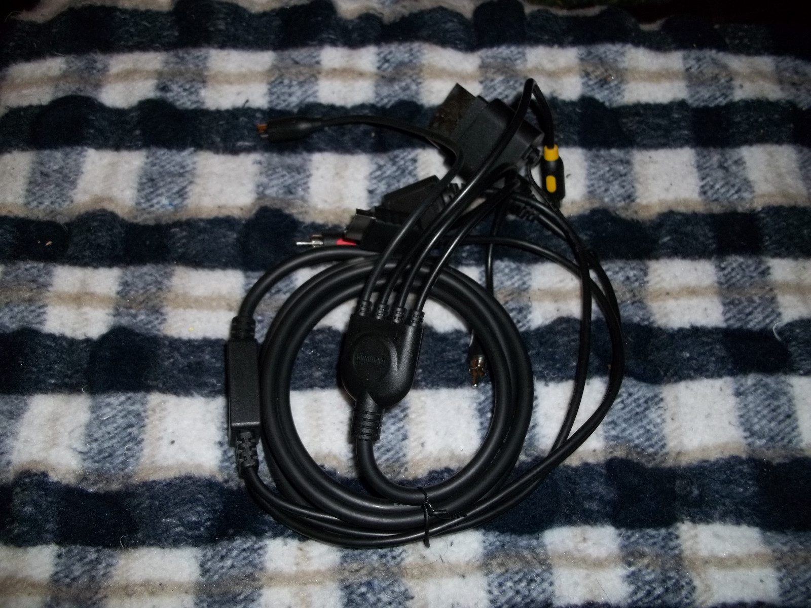 GIGAWARE Universal 8-ft. Component Gaming Cable #2601434