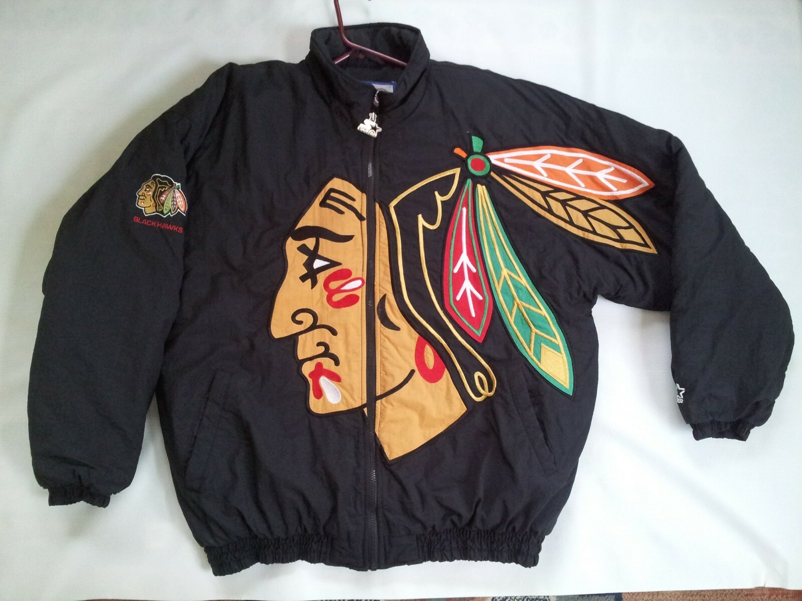 CHICAGO BLACKHAWKS jacket DJ銀太着用 CHICAGO BLACKHAWKS jacket DJ銀太着用 CHICAGO BLACKHAWKS