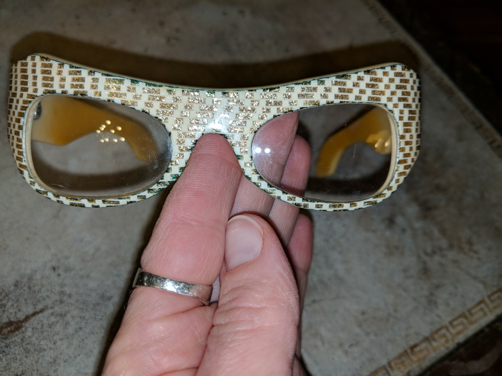 Antique Vintage Cat Eye Thick Wide Frames Retro Plastic Glasses Gold Flecks