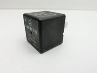 Mercedes X253 15-19 Relais Modul SG Mercedes X253 15-19 14.09.2015 A0009822723 gebraucht Vorschau 2