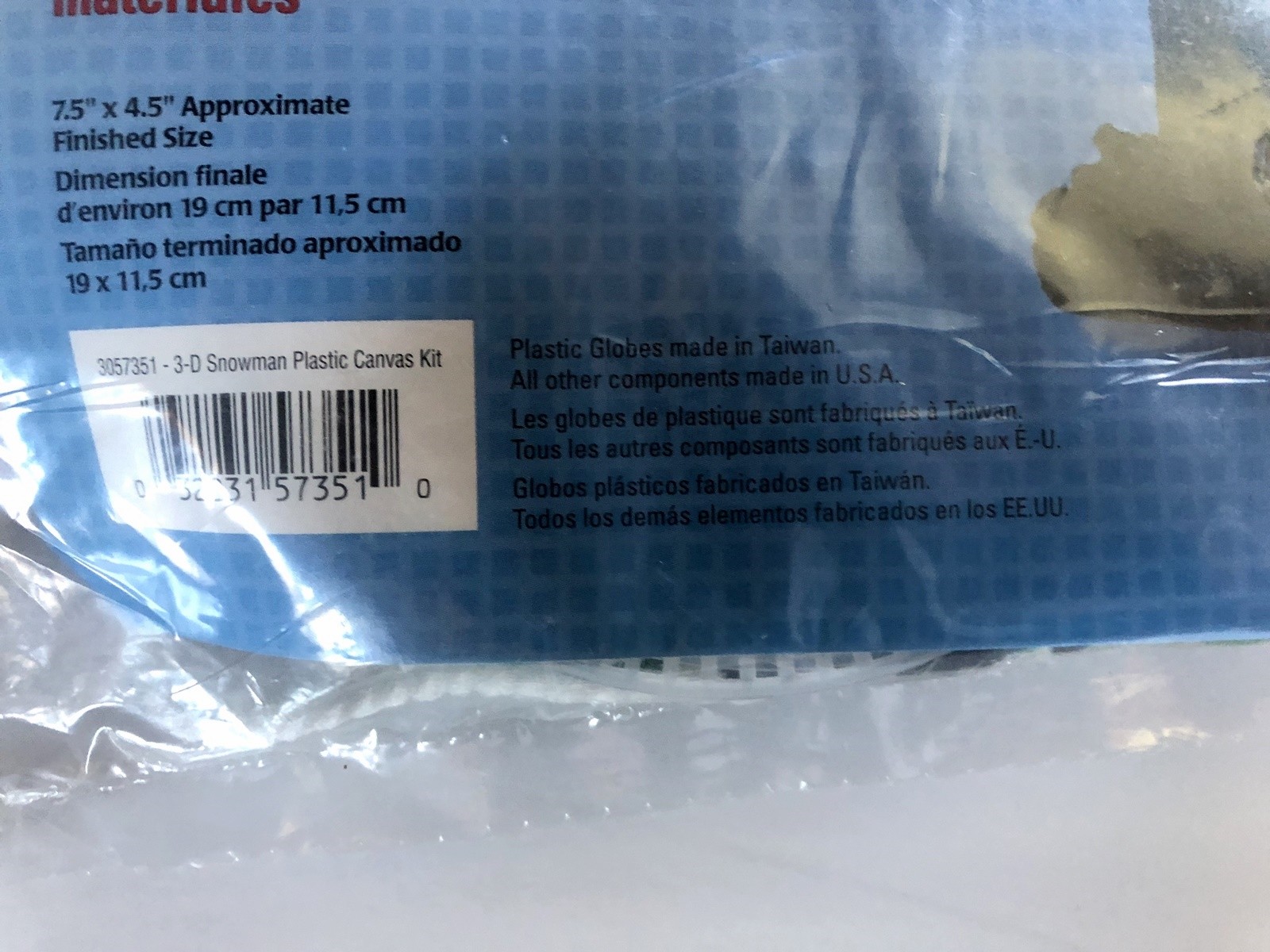 Quick Count Plastic Canvas Snowman Kit 3057351 yarn needlecraft 7.5