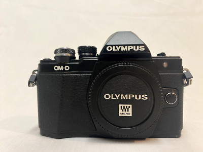 Olympus OM-D E-M10 Mark II