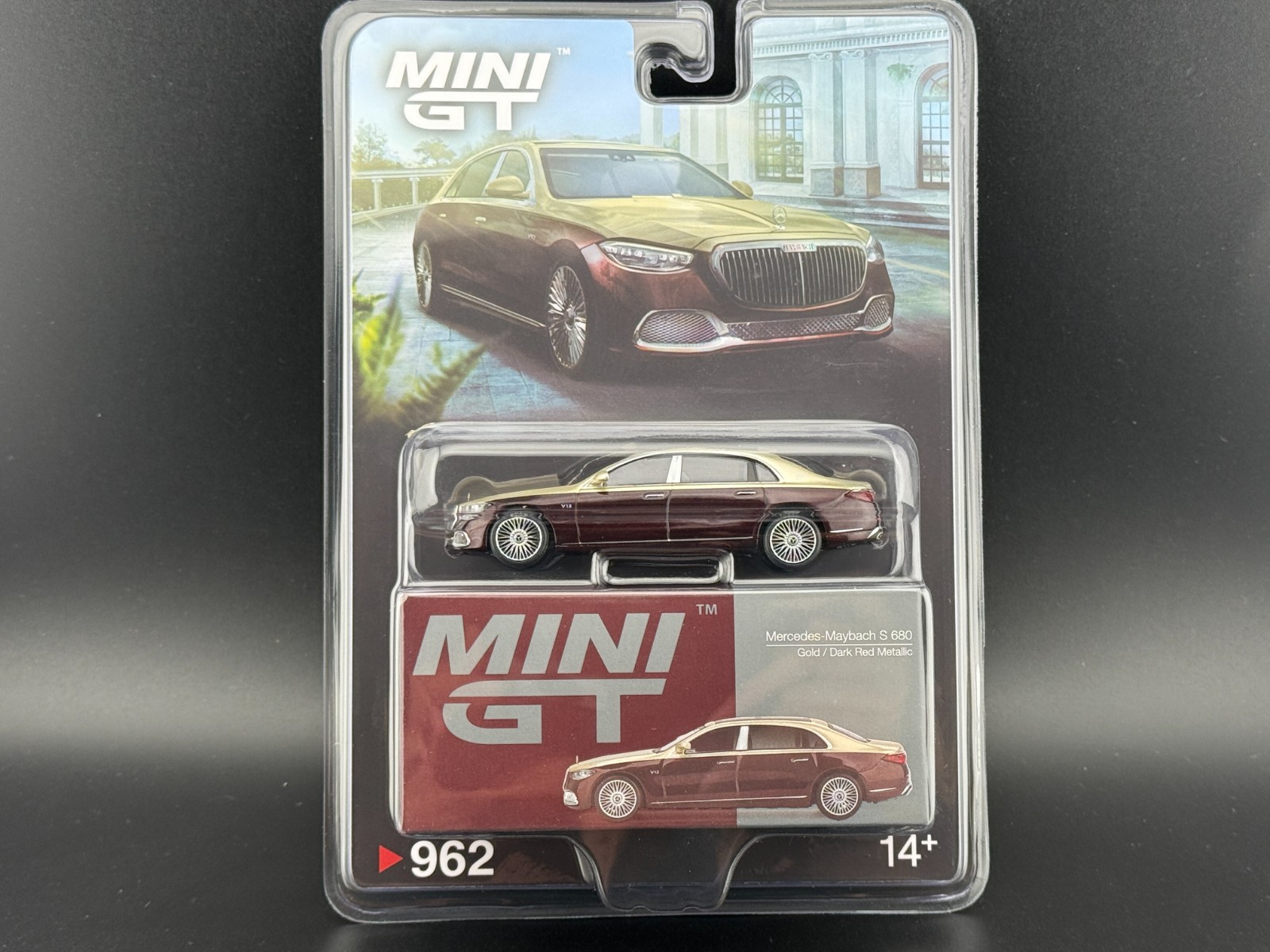 Mini GT Mercedes-Maybach S680 Gold Dark Red Metallic #962 1
