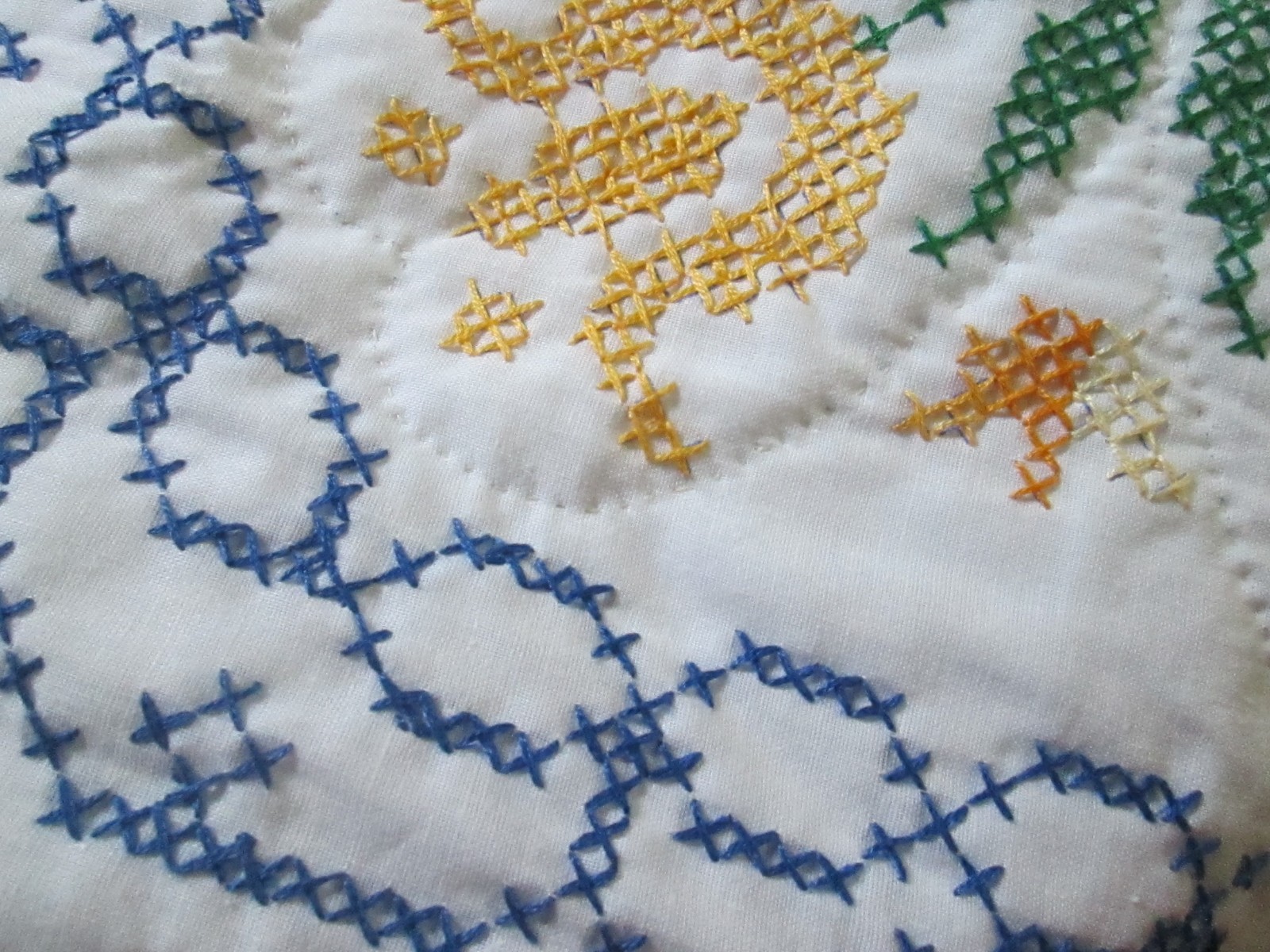 Vintage Embroidery Baby Quilt Tulip Yellow Cross Stitched
