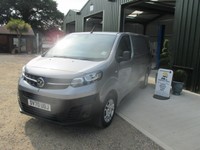 VAUXHALL VIVARO 2900 1.5d 100PS Dynamic H1 L2 LWB Van AIR CON NAV NO VAT