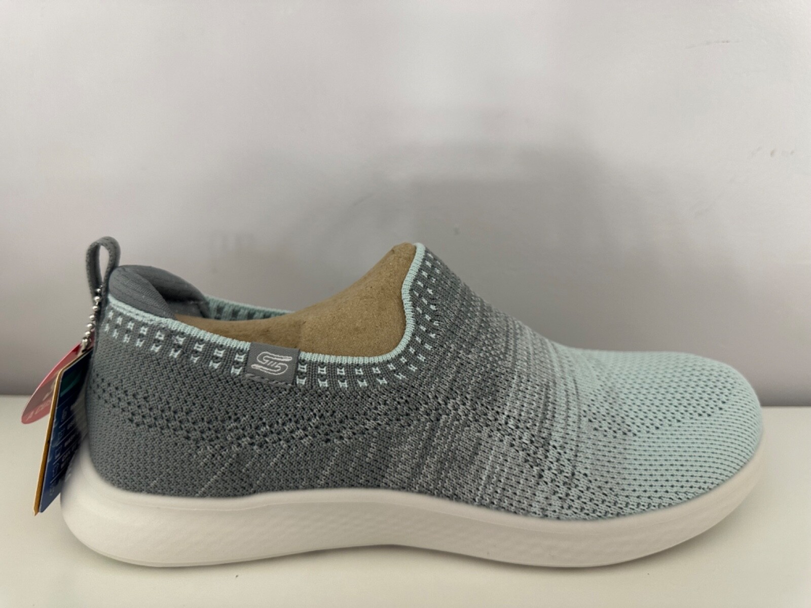◆SKECHERS◆ Women's Vapor Foam Move Slip-Ins SC0WFCFX051 Skechers Vapor Foam Slip-On Sneaker - Women's - Free