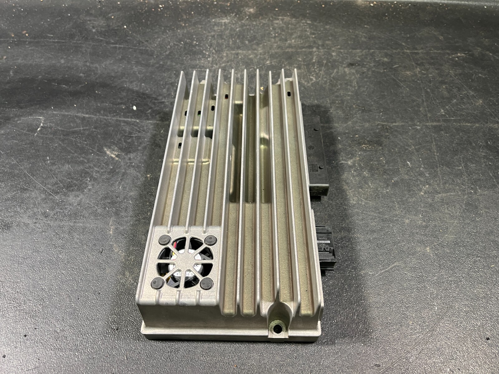 09-16 AUDI S5 S6 Q5 RADIO AUDIO AMP AMPLIFIER 8T0 035 223 AL BANG & OLUFSEN 09-16 AUDI S5 S6 Q5 RADIO AUDIO AMP AMPLIFIER 8T0 035 223 AL BANG & OLUFSEN