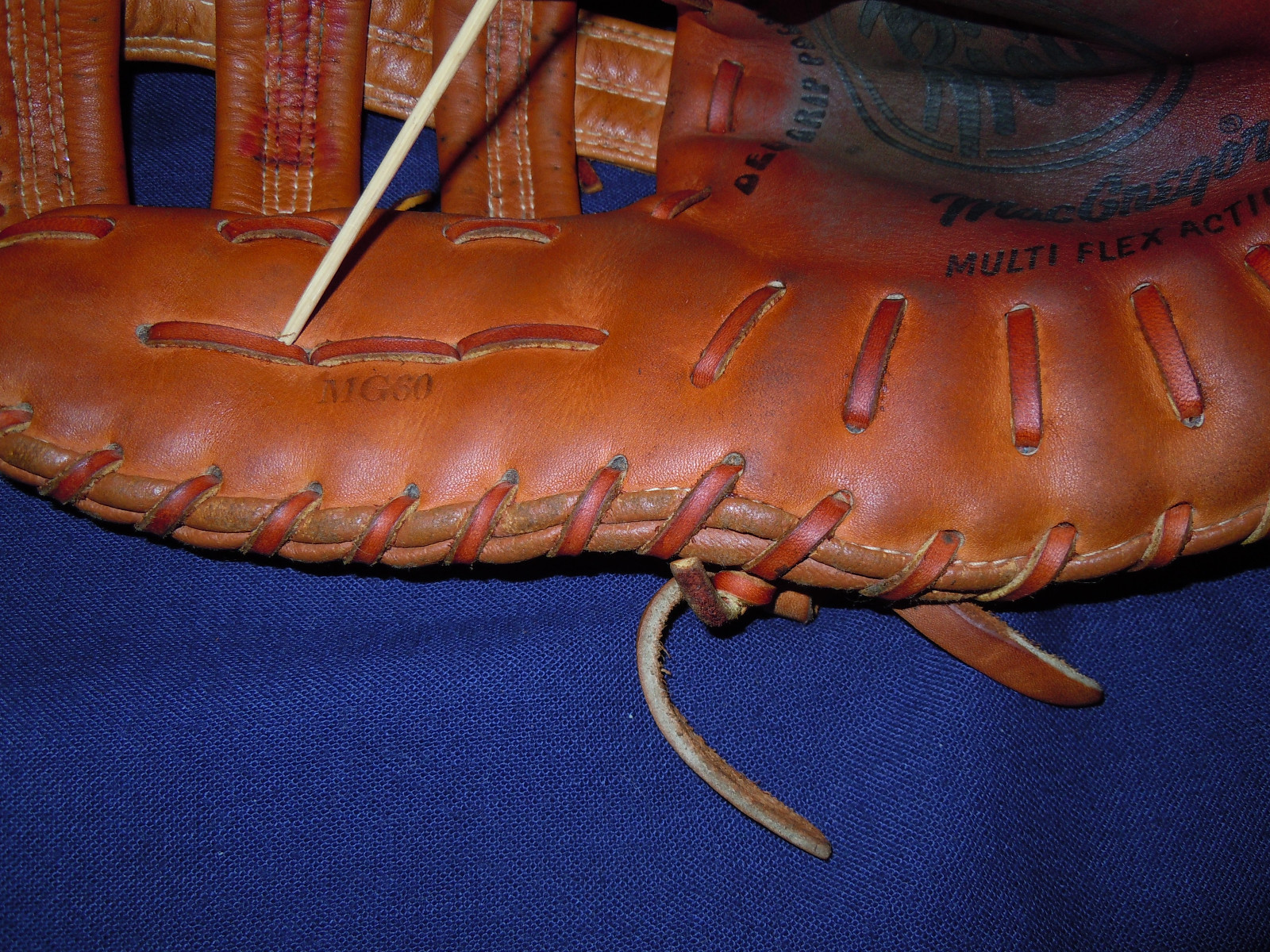 Mac Gregor Baseball Glove MG 60 Leather 12.5' RHT
