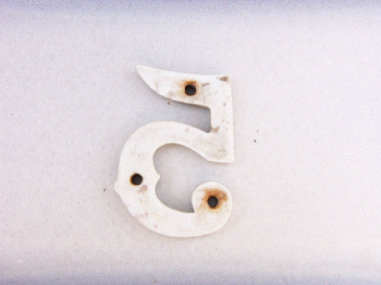 VINTAGE CERAMIC - PORCELAIN TYPE HOUSE NUMBER   # 5