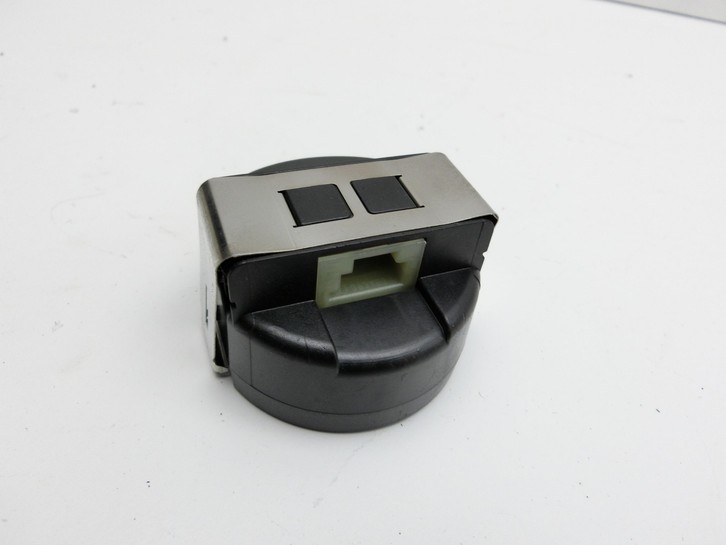 Mercedes S212 E350d 13-16 Regensensor Mercedes S212 E350d 13-16 18.02.2010 A2048708826 10011020-01 gebraucht Vorschau 3
