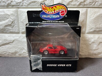 Hot Wheels Collectibles Dodge Viper GTS Limited Edition No.B6465 Red