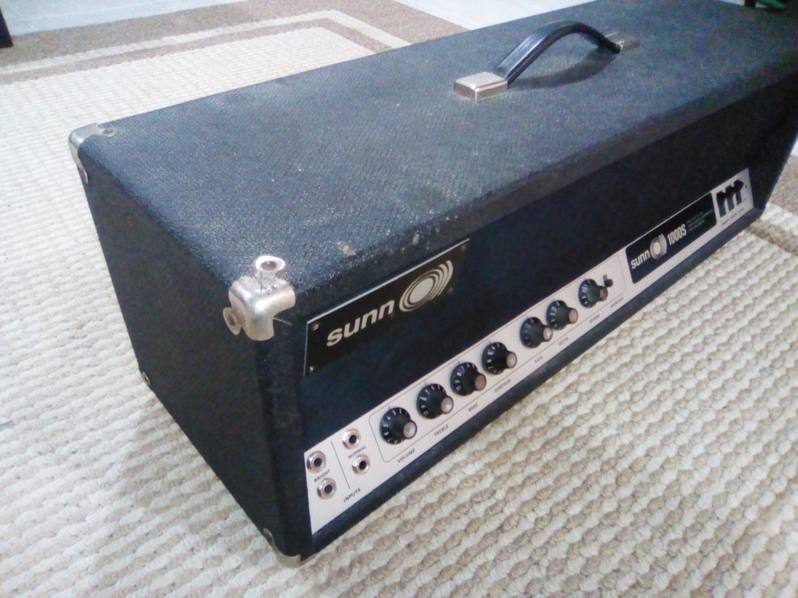 SUNN head Amplifier Bass Guitar 1000s