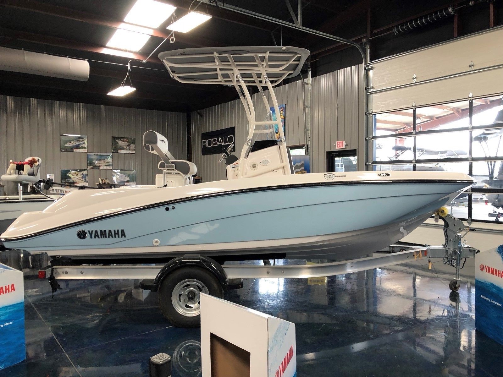 2018 Yamaha 190 FSH Sport jet boat fishing boat family boat
