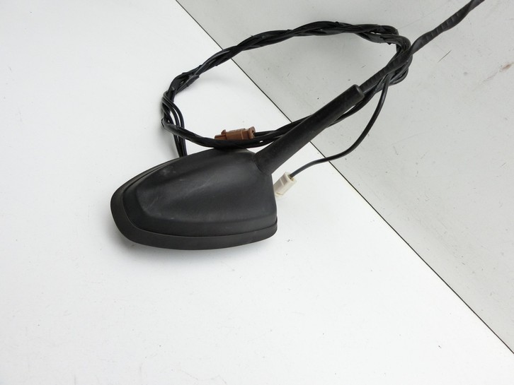 Renault Scenic IV R9 16-22 Antenne Dachantenne Renault Scenic IV R9 16-22 01.04.2019 gebraucht Bild 2