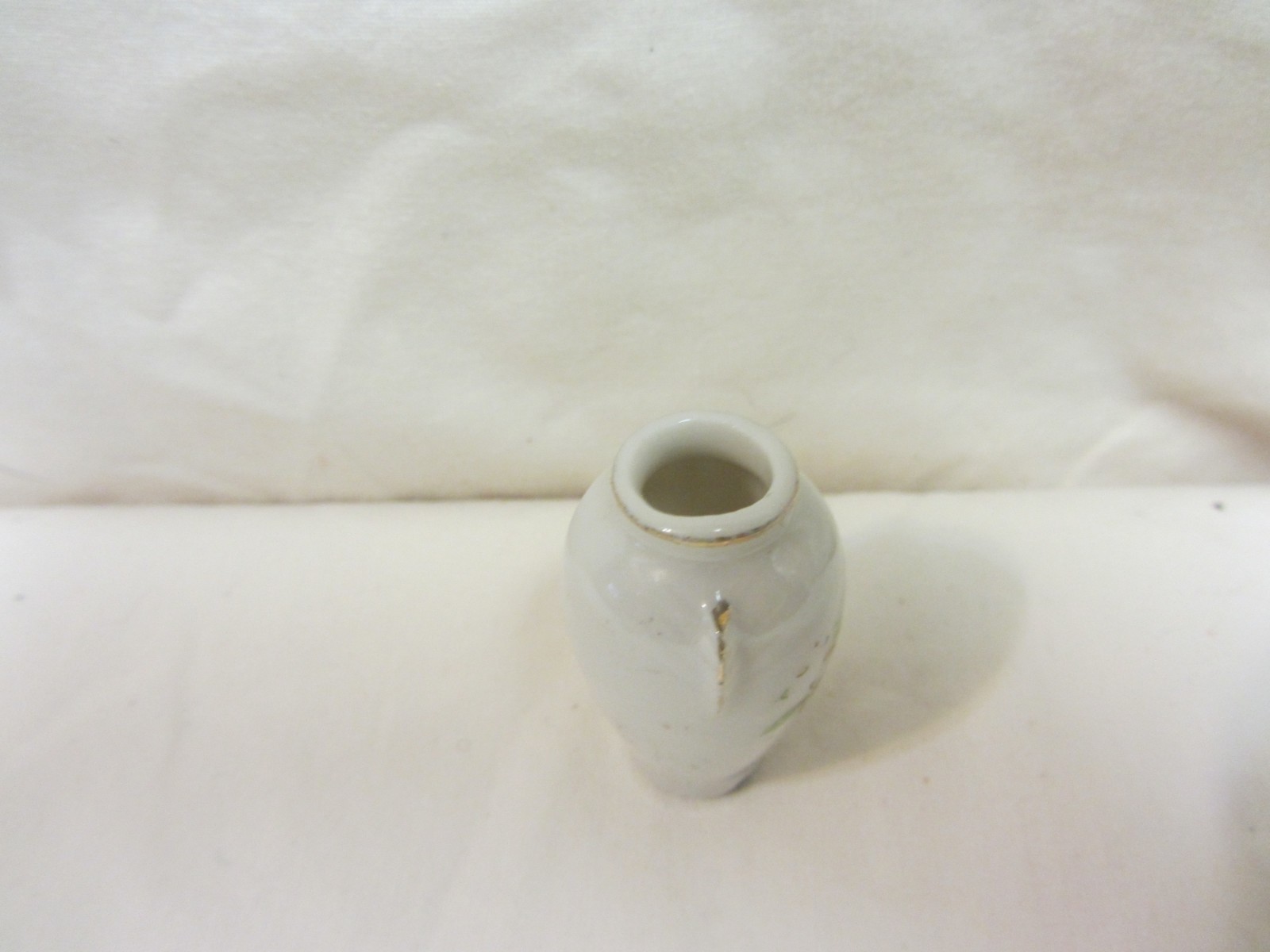 MINIATURE JAPANESE VASE 1 3/4