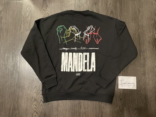 Supreme - kith 記念本　QRコード付き KITH Supreme - kith 記念本 QRコード付き KITH Kith for the New